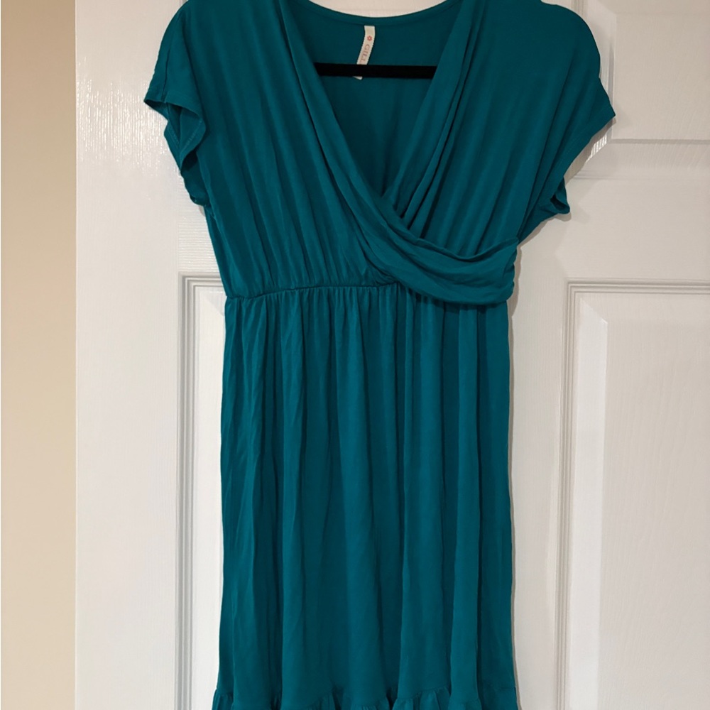 Gilli Teal Casual Top